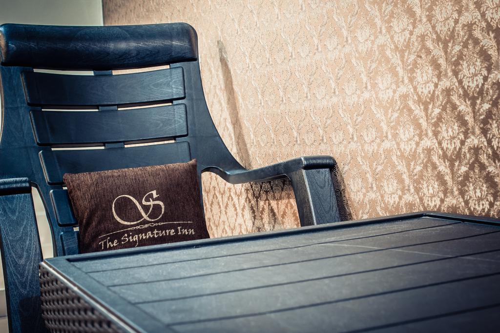 The Signature Inn Бангалор Стая снимка