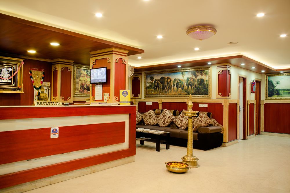 The Signature Inn Бангалор Екстериор снимка